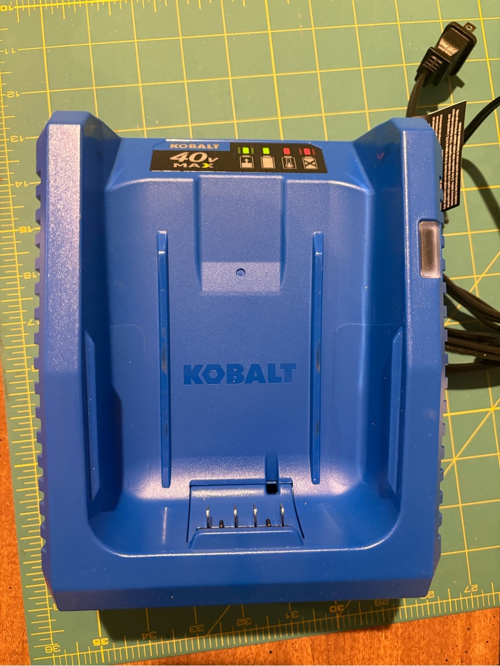 Kobalt 40V Max Battery Charger